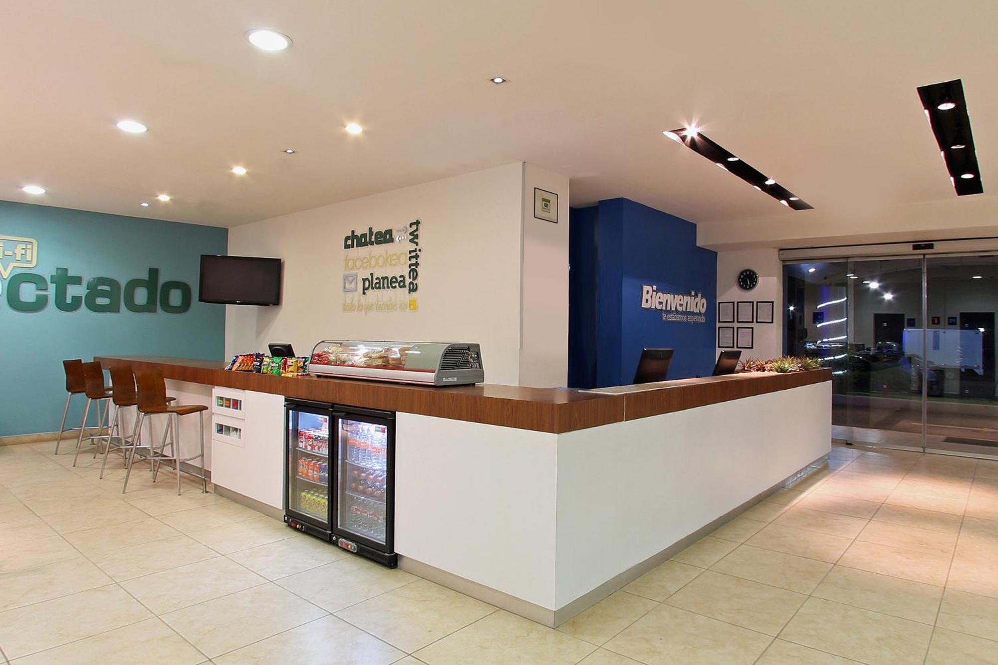 מלון El Coyote One Queretaro Aeropuerto מראה חיצוני תמונה