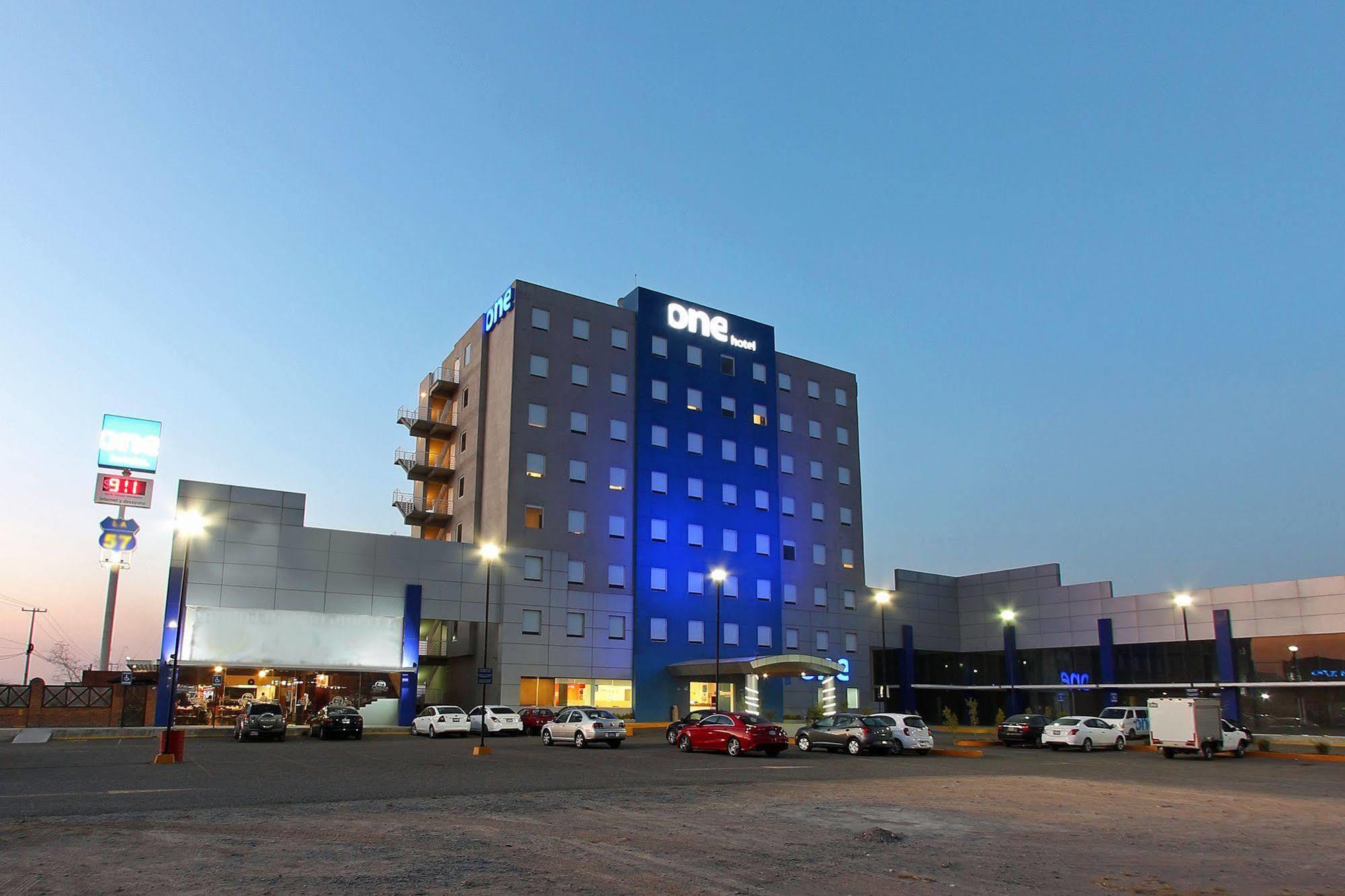 מלון El Coyote One Queretaro Aeropuerto מראה חיצוני תמונה